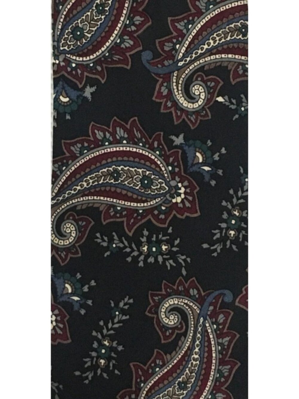 Royal Club Neck Tie Navy Blue w Red Blue White Paisley 3.75 in Wide 55 in Long